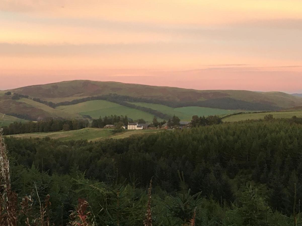 Ladyurd Farmhouse West Linton Bagian luar foto
