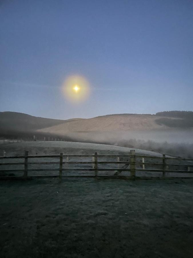 Ladyurd Farmhouse West Linton Bagian luar foto